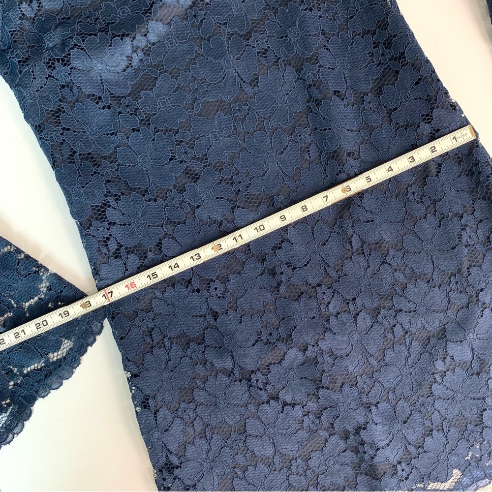 Navy Blue Long Sleeve Stretch Lace Mini Dress Medium Soprano for Macy’s Medium - Picture 6 of 10
